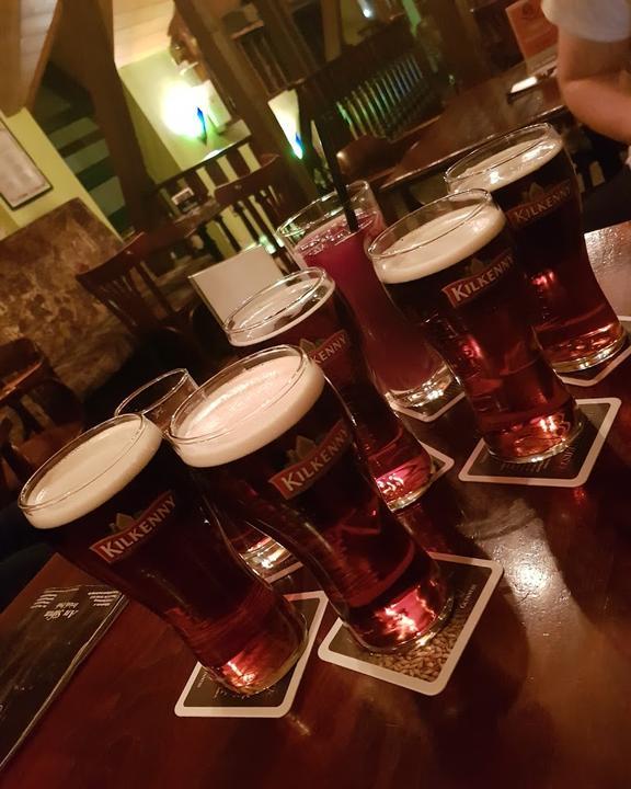 Biddy Early's Irish Pub